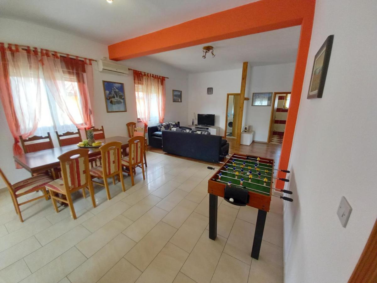 Vila House Oliva, Sveti Kirin Svetvinčenat Exteriér fotografie